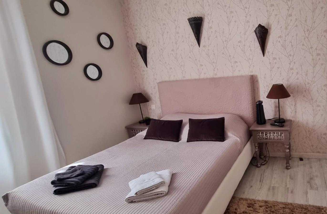 Hotel Barreau à Libourne Extérieur photo